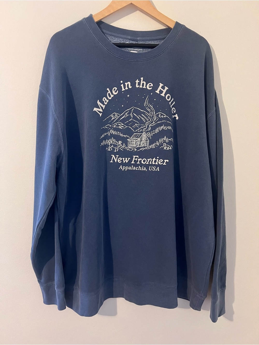 NWOT New Frontier 'Made in the Holler' Slate Blue Graphic Sweatshirt